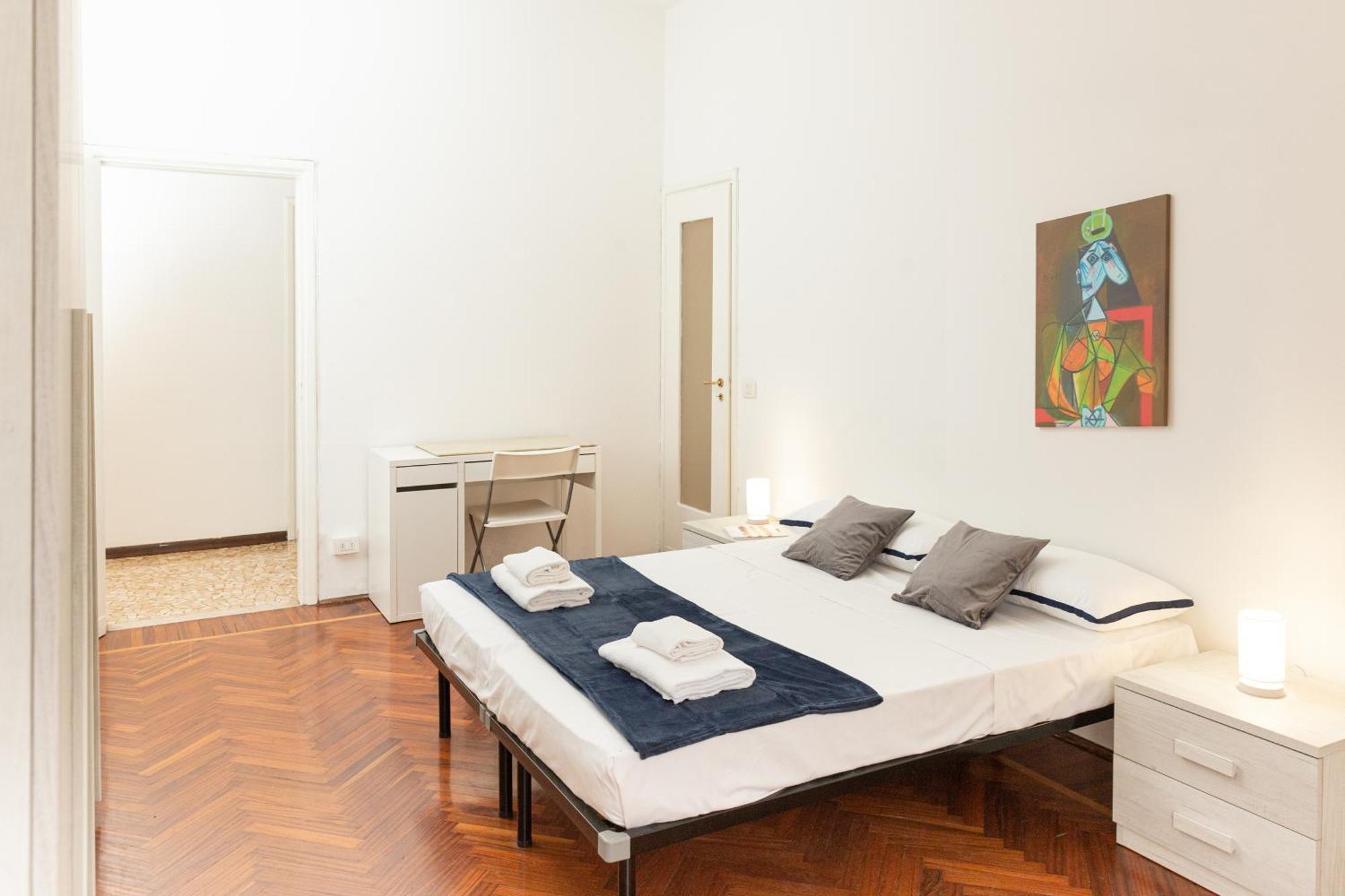Picasso - Spacious Exclusive Apartment Милан Экстерьер фото